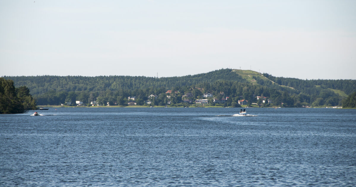 Fiskarfjärden och Ekerö - stämningsfull vy
